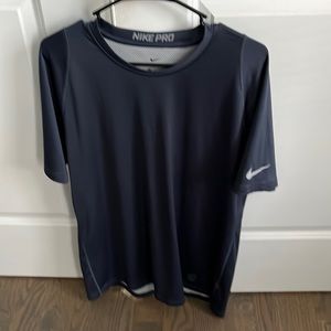 Like new Men’s Nike Pro Dri Fit shirt